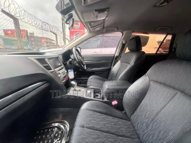 Subaru Legacy 2011 Black