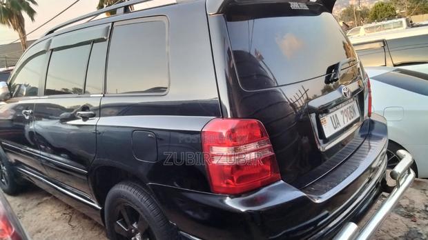 Toyota Kluger 2007 Black