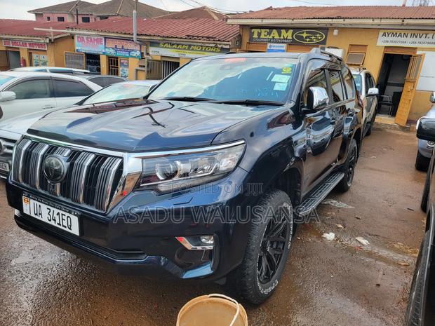 Toyota Land Cruiser Prado 2020 Black