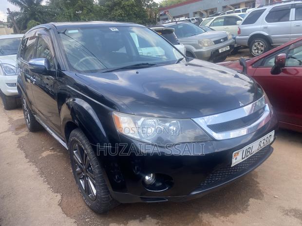 Mitsubishi Outlander 2014 Black