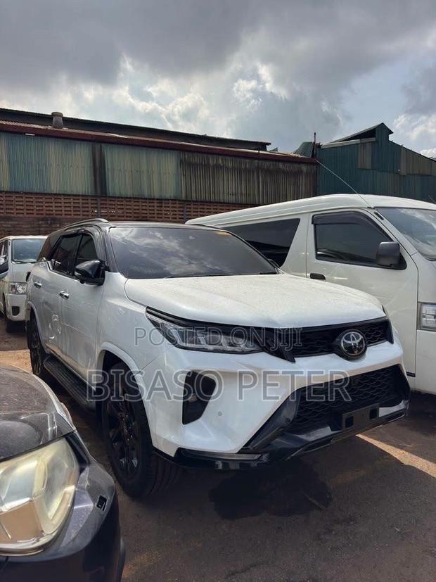 Toyota Fortuner 2020 White