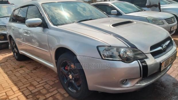 Subaru Legacy 2005 Silver