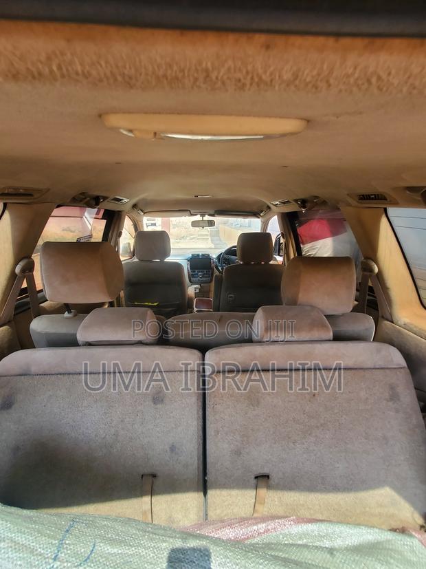Toyota Land Cruiser 1998 White