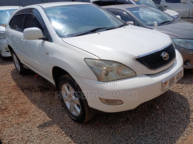 Toyota Harrier 2007 White