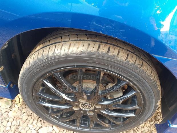 Toyota Corolla Fielder 2010 Blue