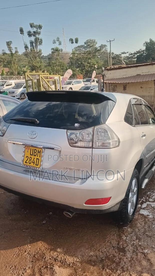 Toyota Harrier 2013 Silver