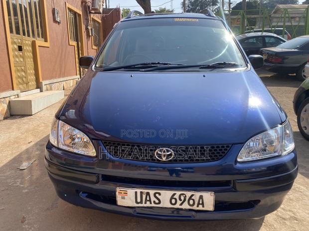 Toyota Corolla Spacio 2009 Blue