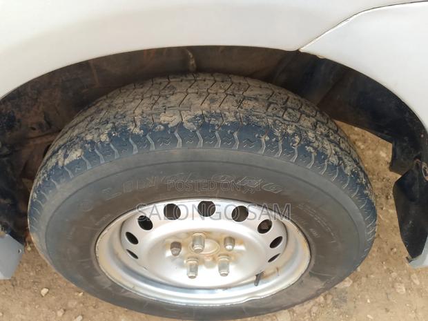 Toyota Noah 2008 Silver