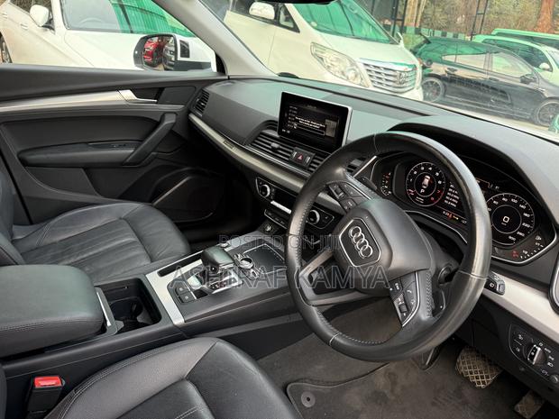Audi Q5 2018 White
