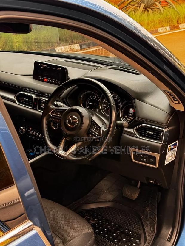 Mazda CX-5 2017 Blue