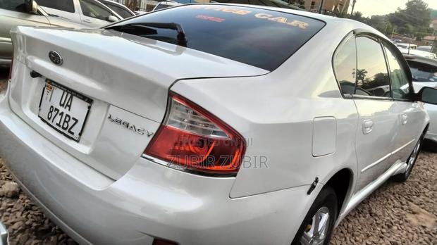 Subaru Legacy 2007 White