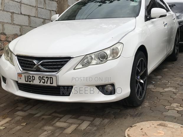 Toyota Mark X 2010 White