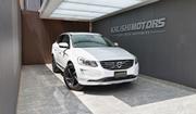Volvo XC60 2017 White for sale