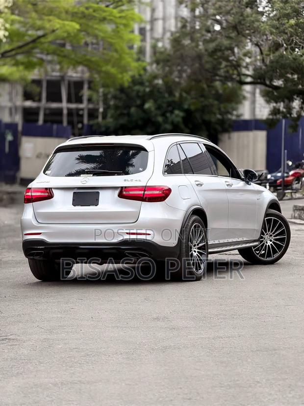 Mercedes-Benz GLC-Class 2018 Silver