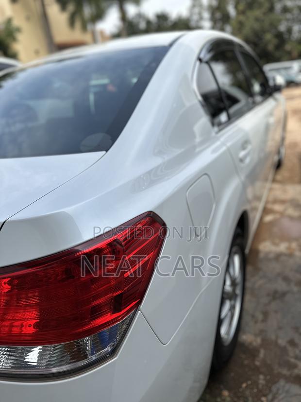 Subaru Legacy 2012 White