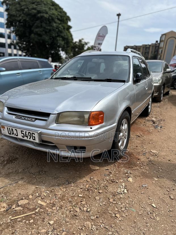 Toyota Carib 1999 Silver