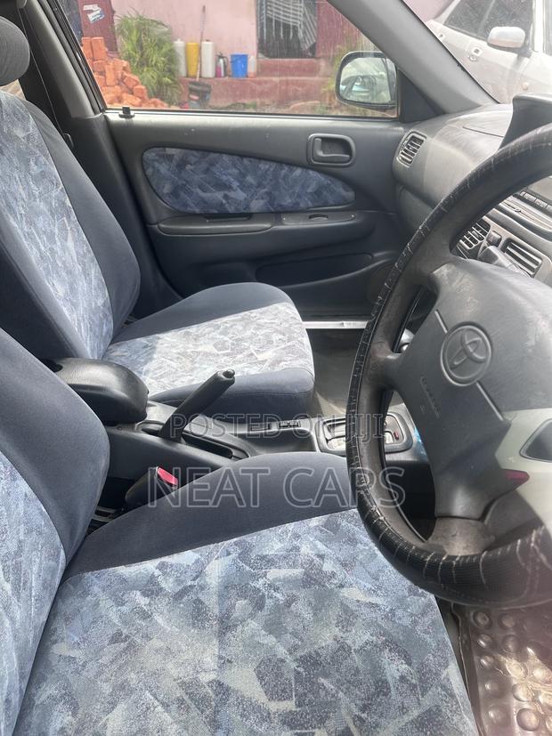 Toyota Carib 1999 Silver