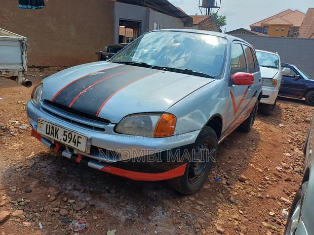 Toyota Starlet 1997 Blue