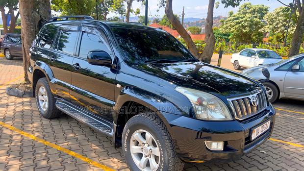 Toyota Land Cruiser Prado 2007 Black