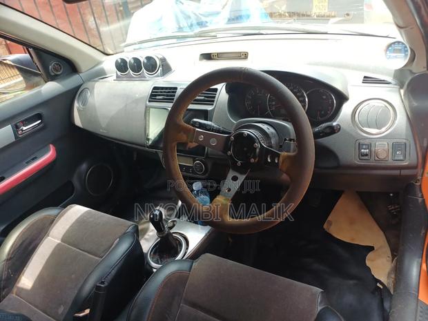 Suzuki Swift 2010 Orange