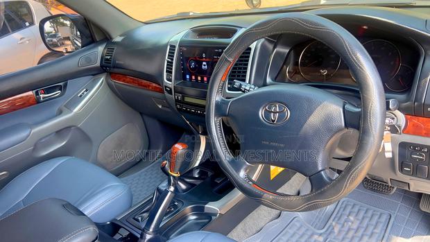 Toyota Land Cruiser Prado 2007 Black