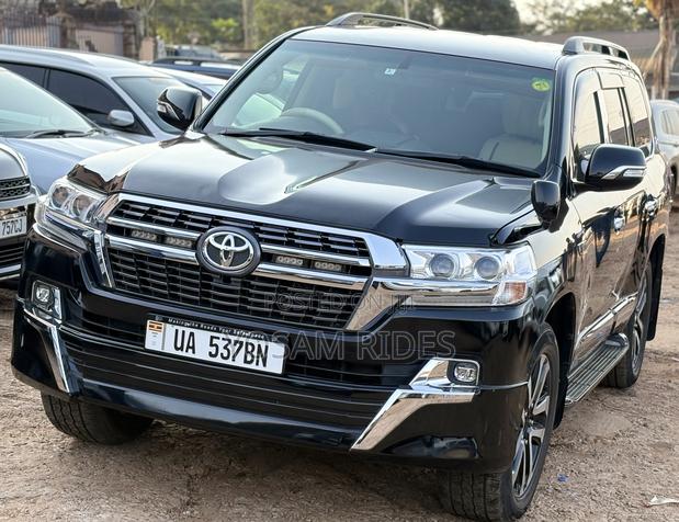 Toyota Land Cruiser 4.6 V8 ZX 2010 Black