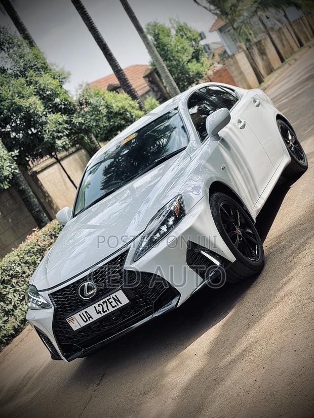 Lexus IS 2010 White