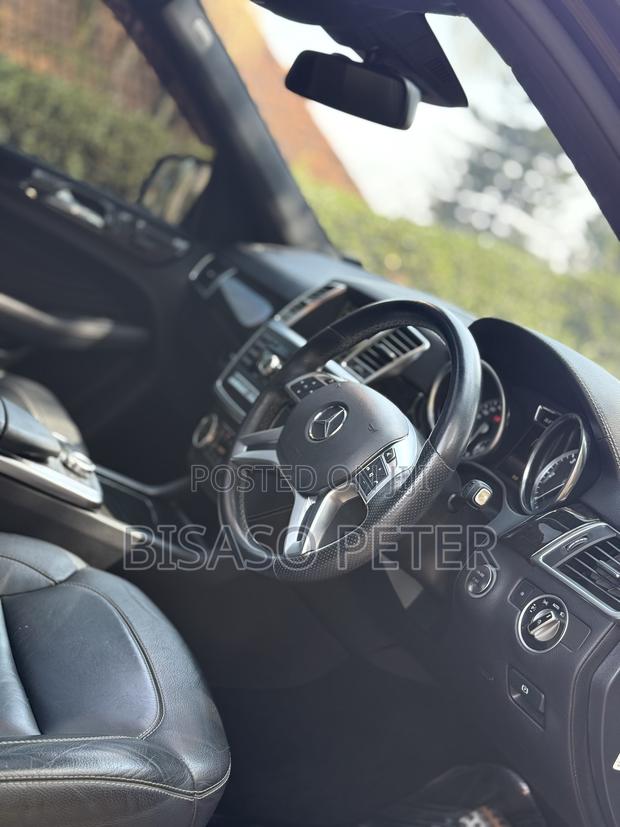 Mercedes-Benz M Class 2014 Black