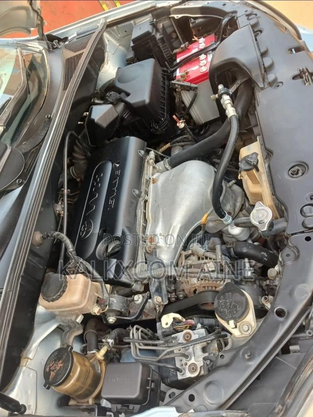 Toyota Harrier 2006 Silver