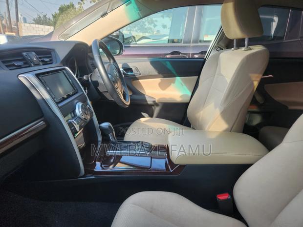 Toyota Mark X 2012