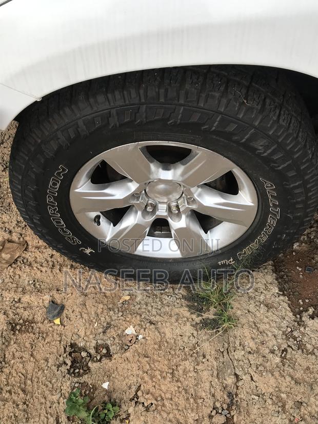 Toyota Hilux 2013 White