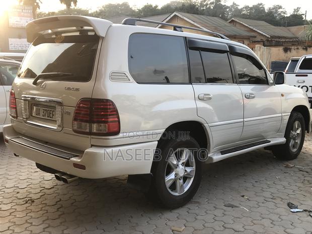 Lexus GX 470 Sport Utility 2006 White