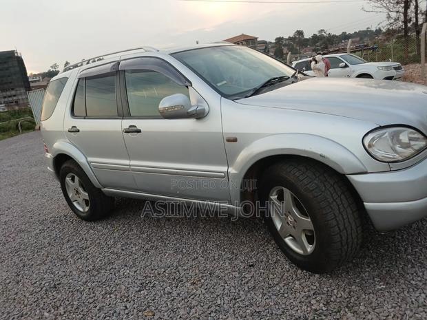 Mercedes-Benz M Class 2004 Silver