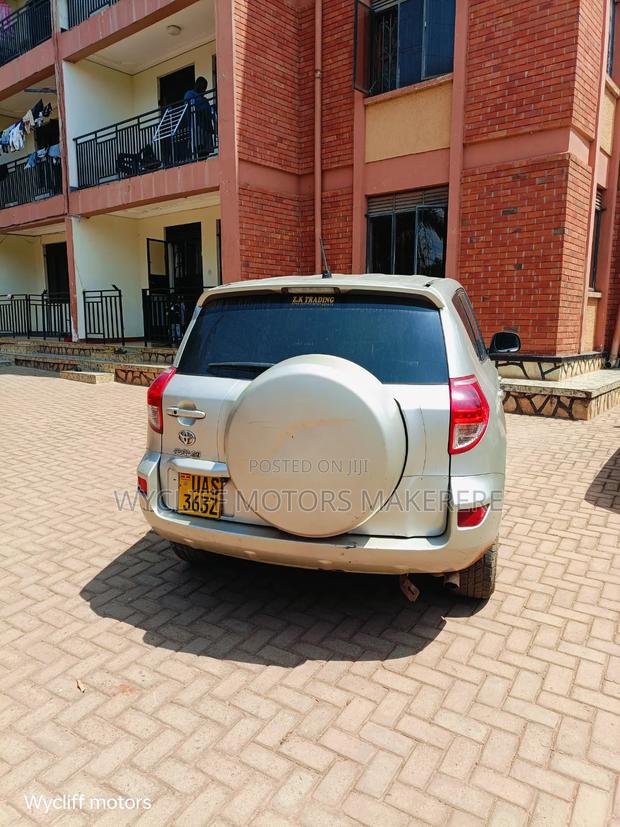 Toyota RAV4 2007 Silver