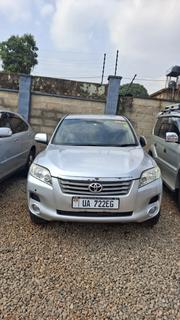 Toyota Vanguard 2011 Silver for sale