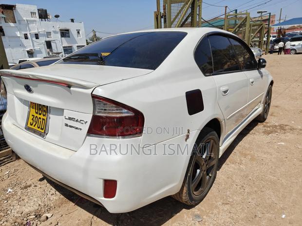 Subaru Legacy 2007 White