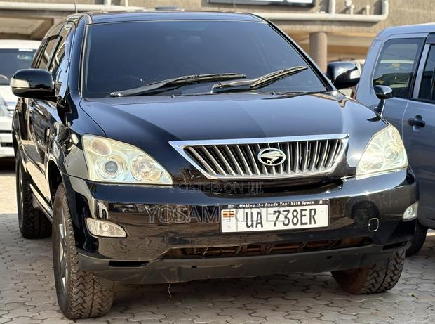 Toyota Harrier 2.4 2011 Black