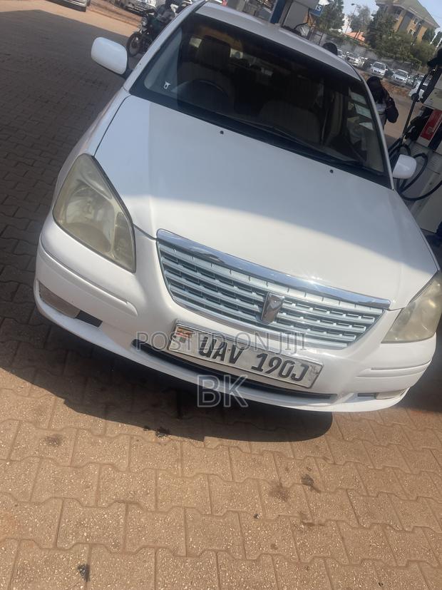 Toyota Premio 2004 White