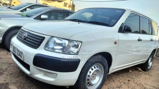 Toyota Probox 2009 White