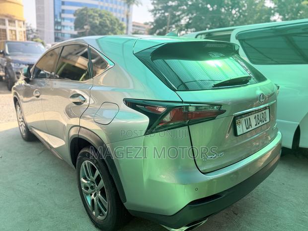 Lexus NX 2021 Silver