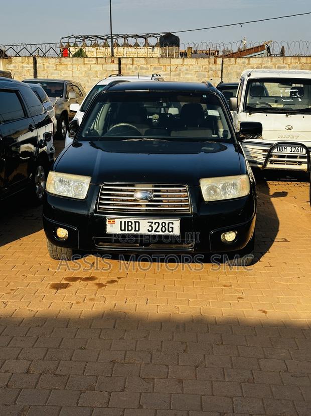 Subaru Forester 2010 Black