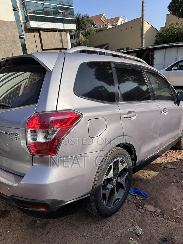 Subaru Forester 2014 Gray