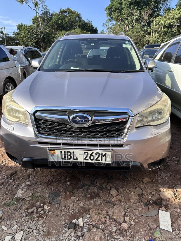Subaru Forester 2014 Gray