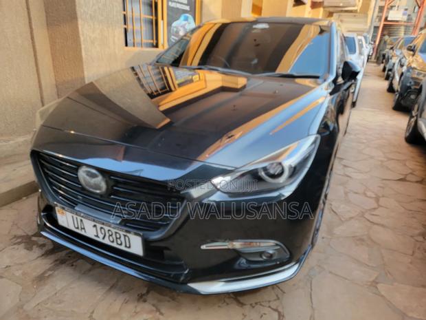 Mazda Axela 2018 Black