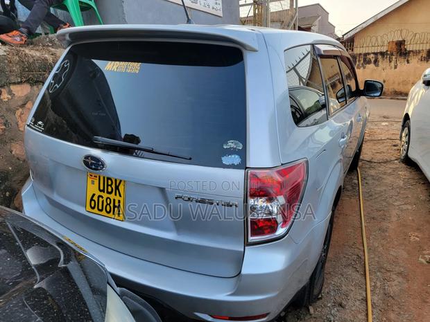 Subaru Forester 2010 Silver