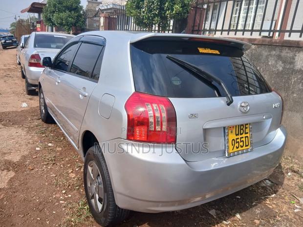 Toyota Corolla RunX 2006 Silver
