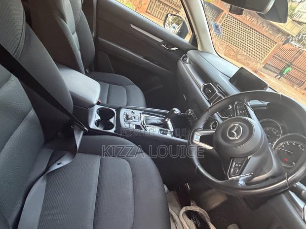 Mazda CX-5 2019 Blue