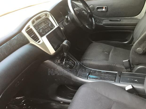 Toyota Kluger 2009 Black