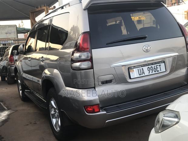 Toyota Land Cruiser Prado 2008 Gold