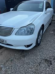 Toyota Crown 2010 White for sale
